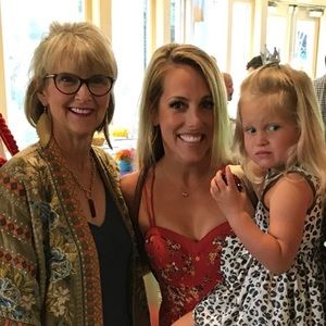 Meet your Posher, Amber